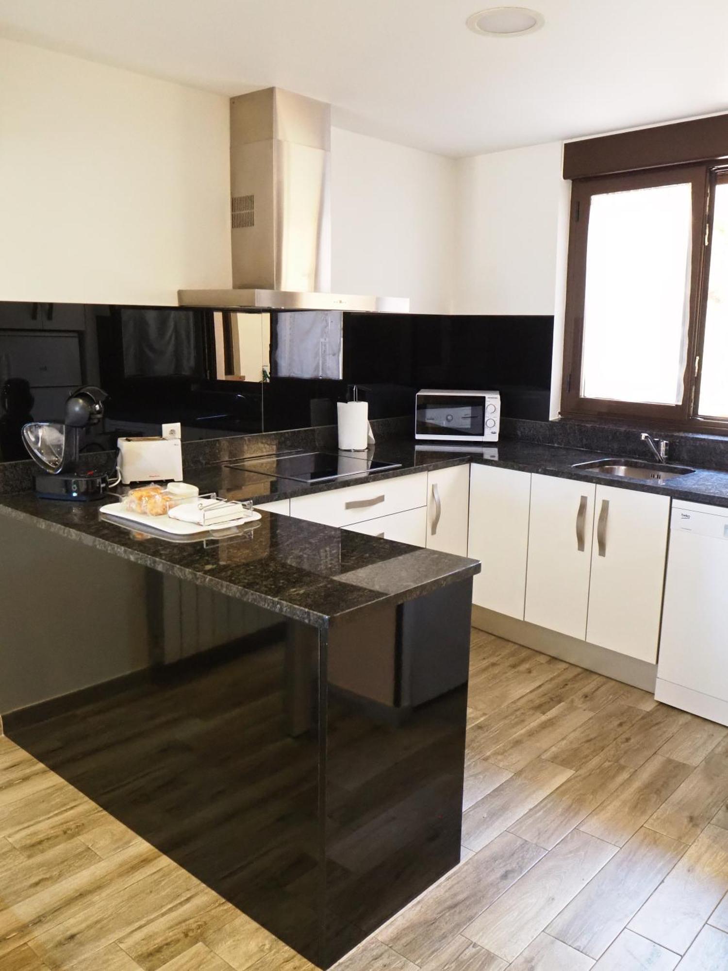 Apartamentos La Muralla Zamora Exteriör bild