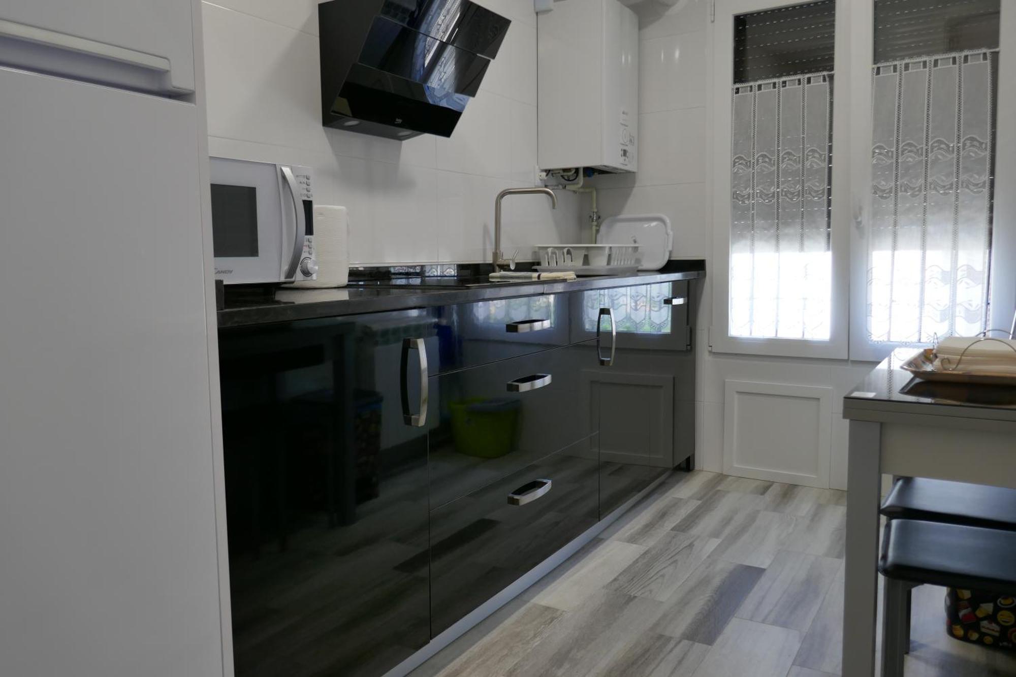 Apartamentos La Muralla Zamora Rum bild