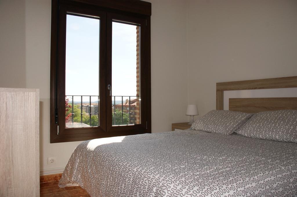 Apartamentos La Muralla Zamora Exteriör bild