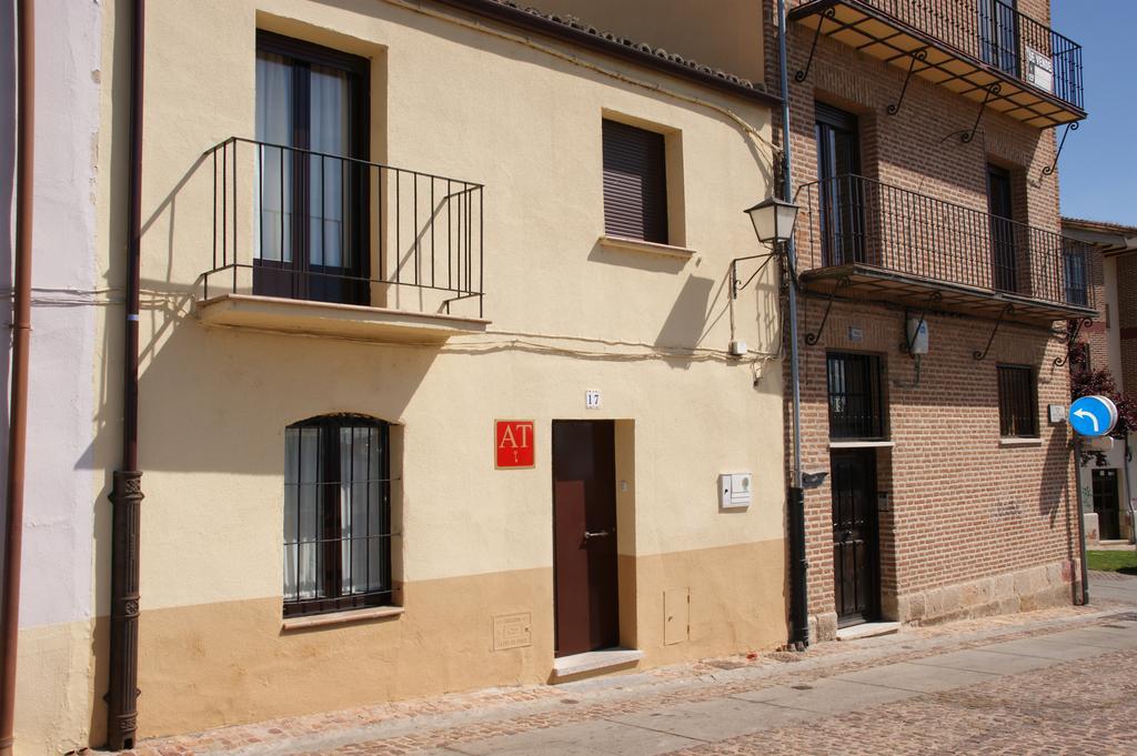 Apartamentos La Muralla Zamora Exteriör bild