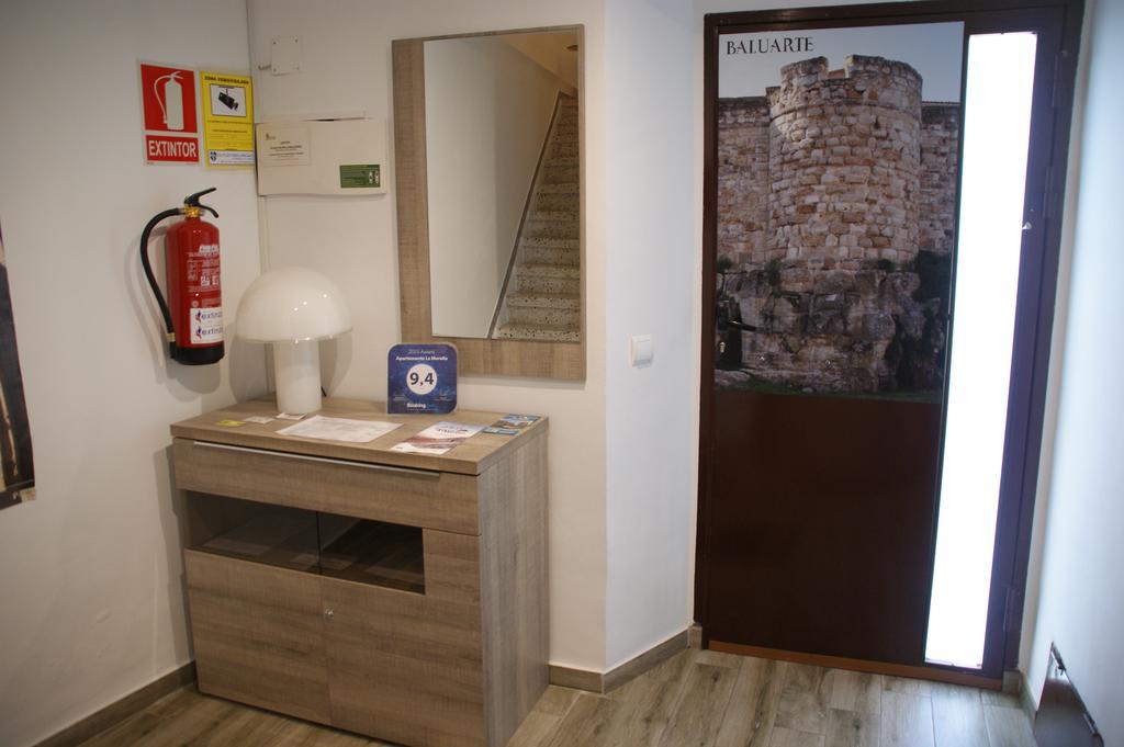 Apartamentos La Muralla Zamora Exteriör bild