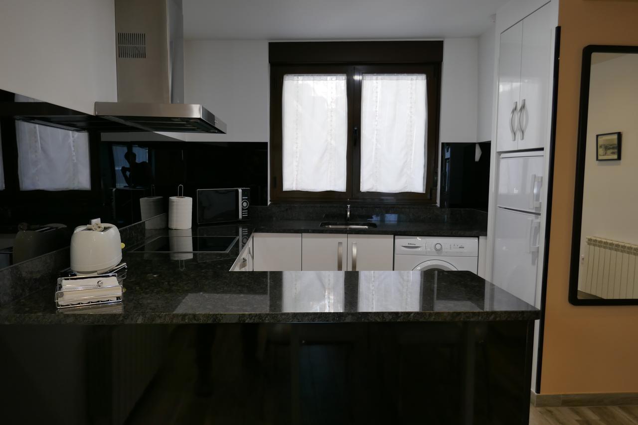 Apartamentos La Muralla Zamora Exteriör bild