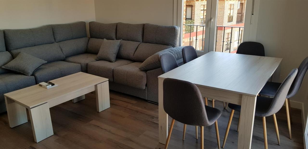 Apartamentos La Muralla Zamora Exteriör bild